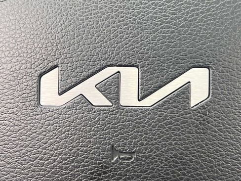 Used 2022 Kia Telluride S AWD/4WD image 37