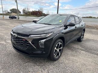 New 2026 Chevrolet Trax RS w/ Sunroof Package video 3