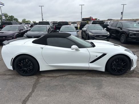 Used 2016 Chevrolet Corvette Stingray Convertible w/ Battery Protection Package image 4