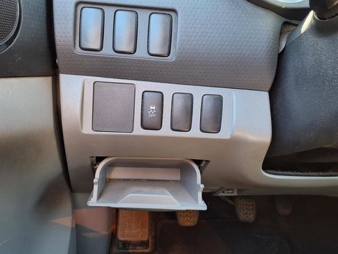 Used 2012 Toyota Tacoma 2WD Regular Cab image 8