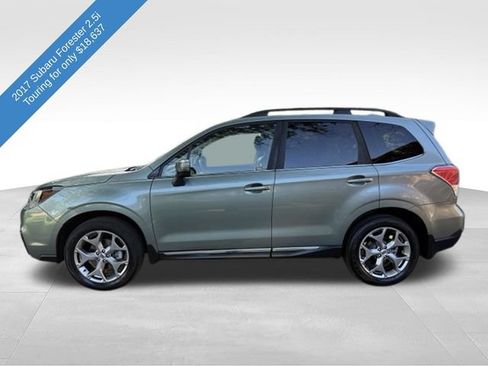 Used 2017 Subaru Forester 2.5i Touring AWD/4WD image 2