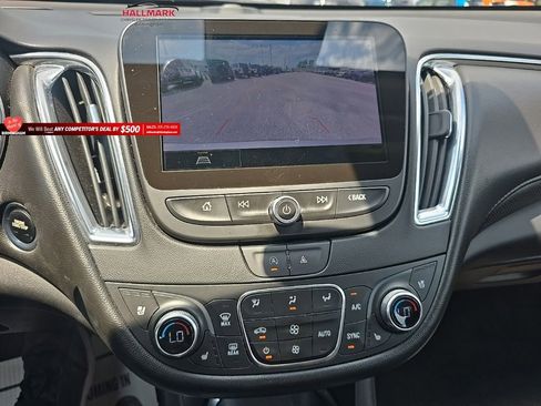 Used 2024 Chevrolet Malibu LT FWD image 23