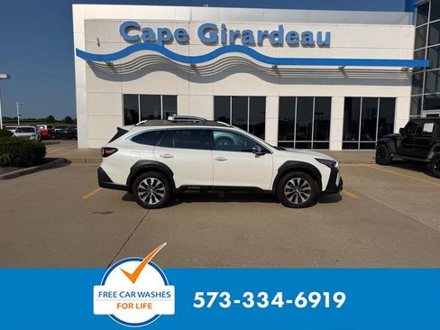 Used 2023 Subaru Outback Touring XT AWD/4WD image 1
