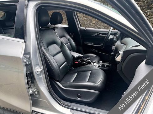 Used 2018 INFINITI QX30 AWD image 7