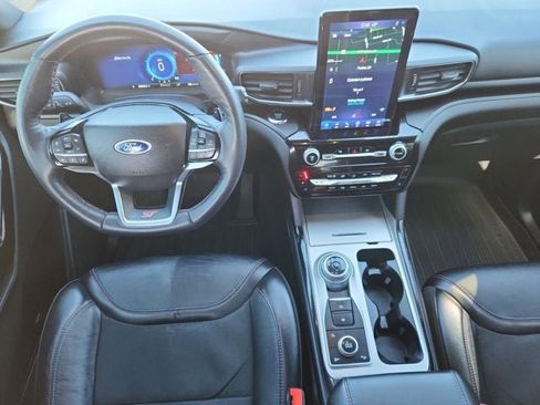 Certified 2023 Ford Explorer ST w/ Equipment Group 401A image 10