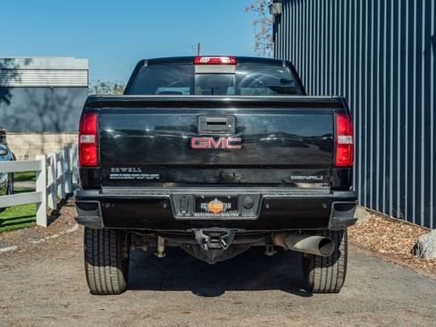 Used 2019 GMC Sierra 2500 Denali w/ Duramax Plus Package image 5