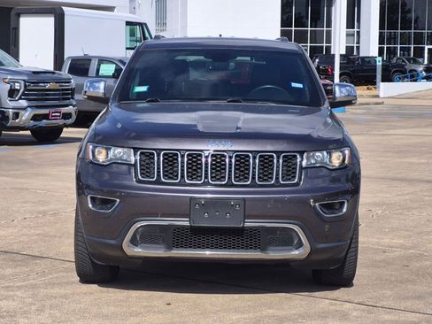 Used 2018 Jeep Grand Cherokee Limited AWD/4WD image 2