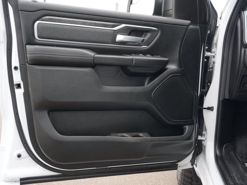 Used 2020 RAM 1500 Big Horn AWD/4WD image 14