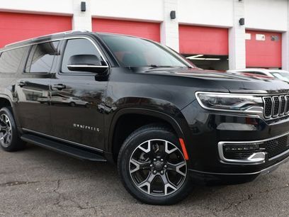 Used 2024 Jeep Wagoneer L Series III w/ Flexible Seating Group