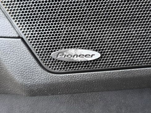 Used 2014 GMC Terrain SLT image 19