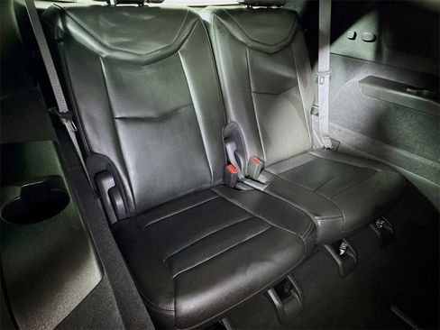 Certified 2025 Cadillac XT6 Premium Luxury image 27