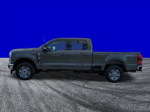 New 2026 Ford F250 Lariat w/ FX4 Off-Road Package image 7
