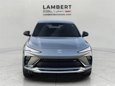 New 2026 Buick Envista Sport Touring w/ Convenience I Package image 8