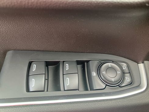 Used 2026 GMC Sierra 1500 Elevation AWD/4WD image 13