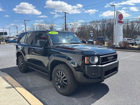 Used 2024 Toyota Land Cruiser 1958 image 3