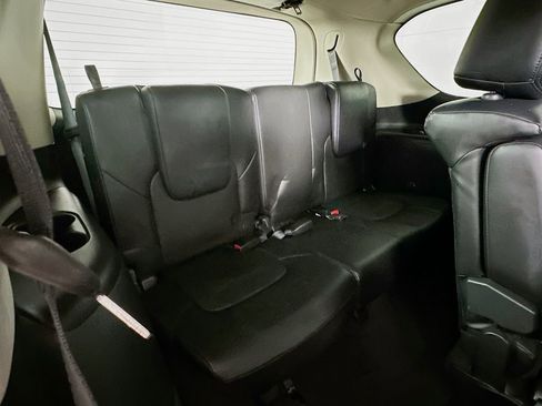 Used 2022 Nissan Armada SV w/ SV Appearance Package AWD/4WD image 14