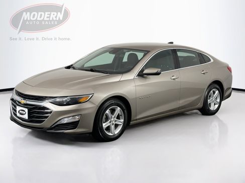 Used 2023 Chevrolet Malibu LS w/ Driver Confidence Package FWD image 1