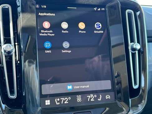 New 2026 Volvo XC40 B5 Core w/ Climate Package image 15