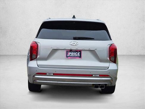 Used 2023 Hyundai Palisade Calligraphy FWD image 7