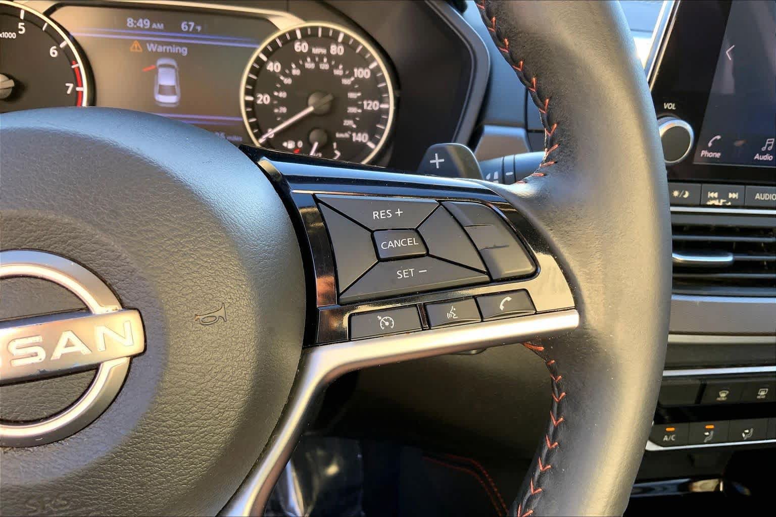 Used 2024 Nissan Altima 2.5 SR FWD image 22