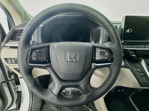 New 2026 Honda Odyssey EX-L image 16