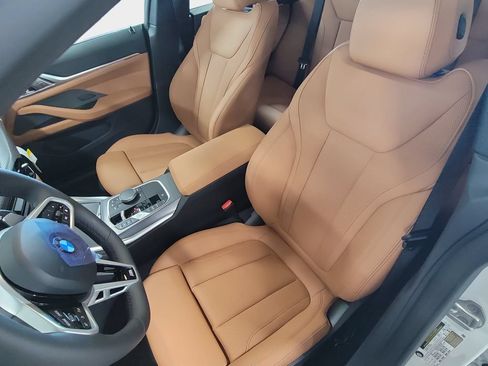 New 2026 BMW 430i w/ M Sport Package RWD image 9