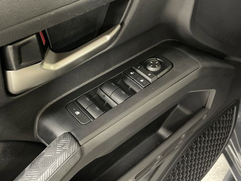 Used 2024 Toyota Tacoma TRD Sport w/ TRD Sport Upgrade Package image 15