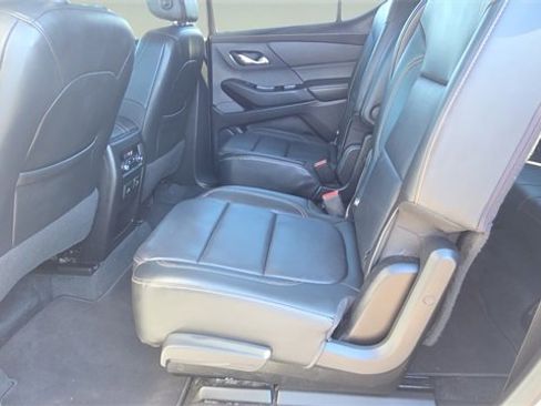 Used 2019 Chevrolet Traverse LT w/ LT Premium Package image 24