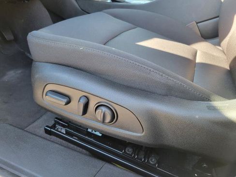 Used 2024 Chevrolet Malibu LT w/ Sport Edition FWD image 9