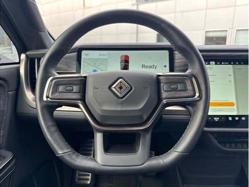 Used 2022 Rivian R1T Adventure image 13