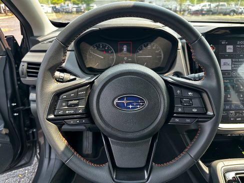 Certified 2024 Subaru Crosstrek 2.5i Limited AWD/4WD image 17