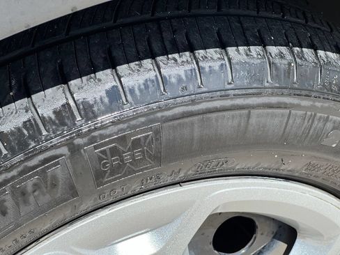 Used 2017 Ford Escape S FWD image 24