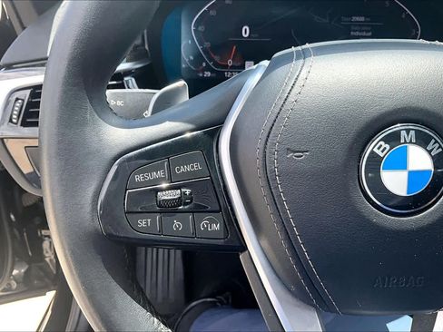 Used 2023 BMW 530i w/ Convenience Package RWD image 20