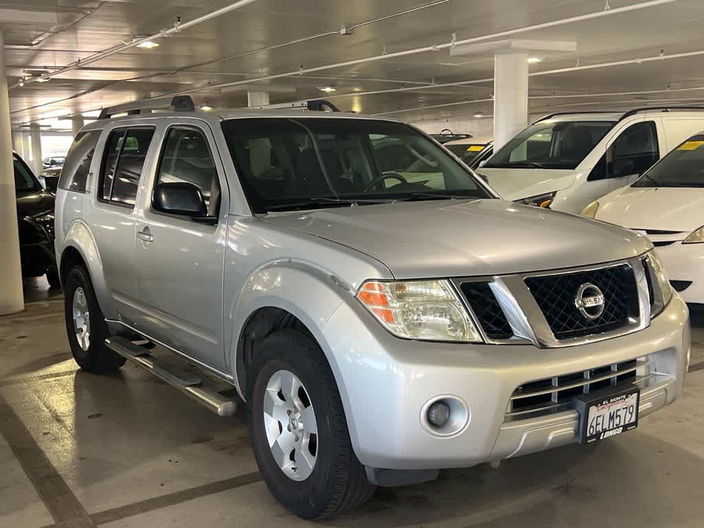 Used 2009 Nissan Pathfinder S RWD image 3