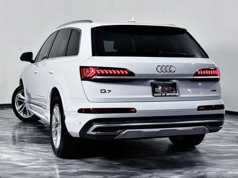 Used 2023 Audi Q7 3.0T Premium Plus w/ Premium Plus Package AWD/4WD image 9