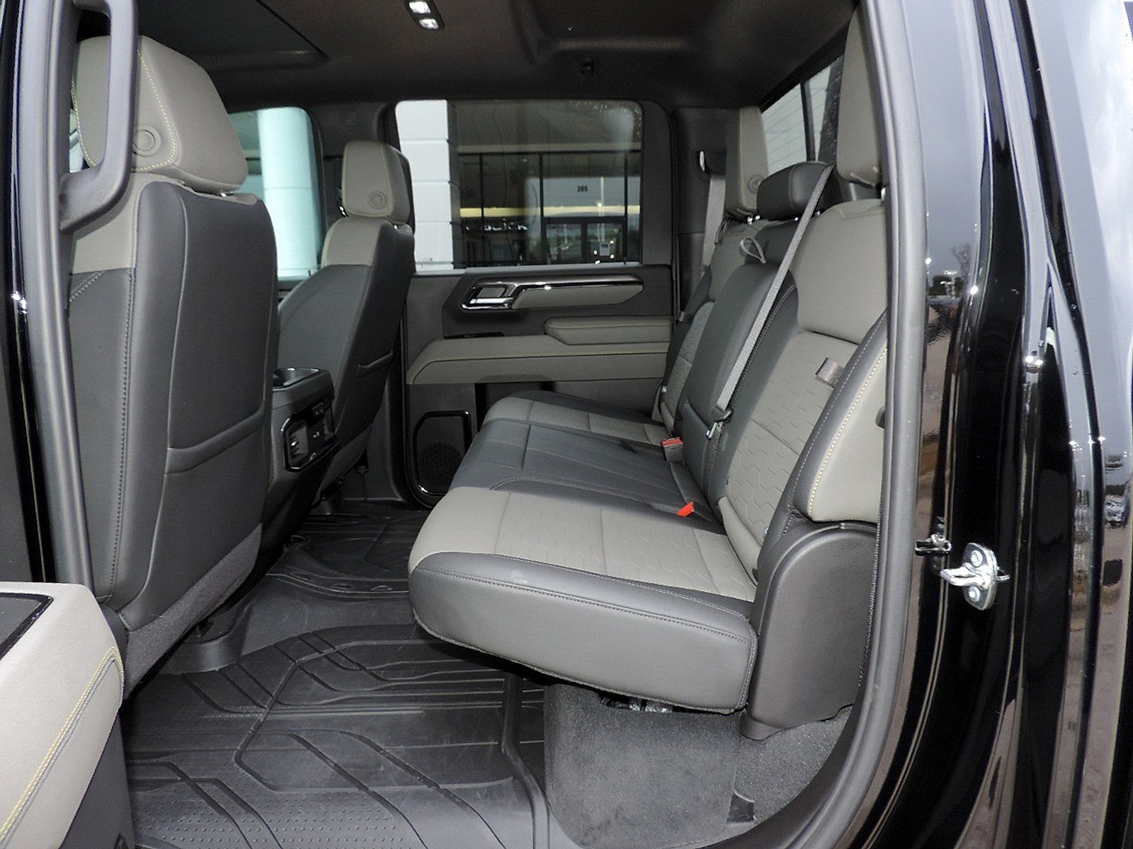 Certified 2026 Chevrolet Silverado 2500 ZR2 w/ LPO, Dark Essentials Package AWD/4WD image 20