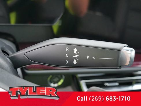 New 2026 Chevrolet Traverse Z71 w/ Enhanced Driving Package AWD/4WD image 28