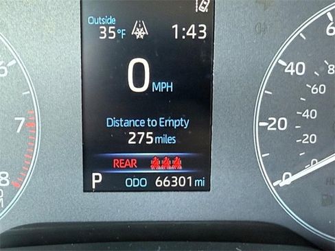 Used 2024 Toyota Corolla LE image 19