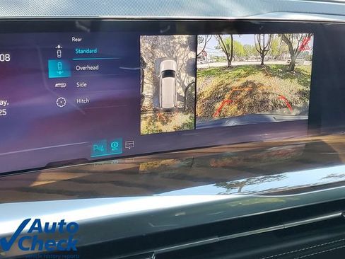Certified 2026 Cadillac Escalade Platinum Sport w/ LPO, ONYX Package AWD/4WD image 26