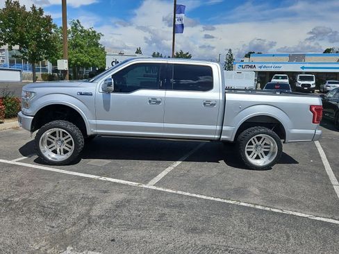 Used 2016 Ford F150 Platinum w/ Equipment Group 701A Luxury image 5