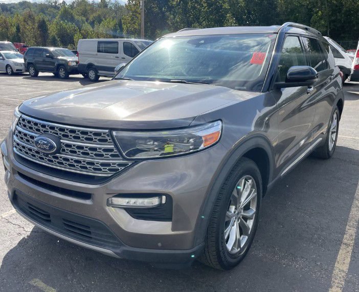 Used 2021 Ford Explorer Limited w/ Equipment Group 301A RWD image 1