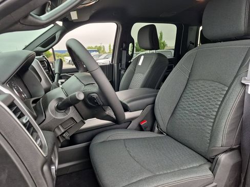 New 2026 RAM 2500 Big Horn AWD/4WD image 15