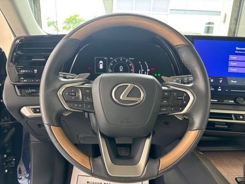 Used 2024 Lexus RX 350 Premium w/ Cold Area Package AWD/4WD image 14