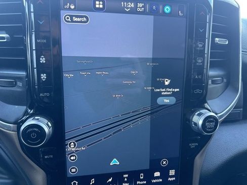 Used 2022 RAM 2500 Laramie image 14