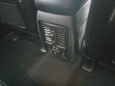 Used 2023 Dodge Durango GT image 85