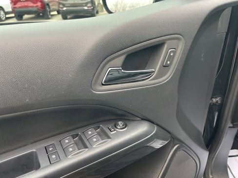 Used 2022 GMC Canyon AT4 image 15