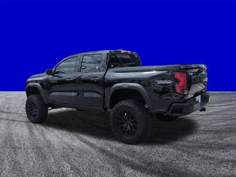 Used 2024 Chevrolet Colorado Trail Boss AWD/4WD image 6