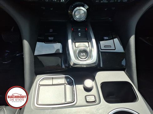 Used 2023 Acura MDX SH-AWD w/ Technology Package image 12