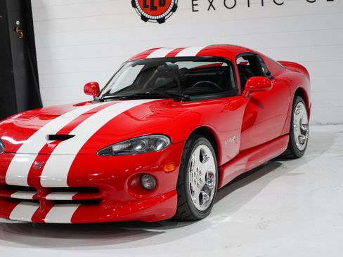 Used 2002 Dodge Viper GTS RWD image 29