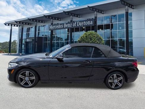 Used 2017 BMW 230i xDrive Convertible AWD/4WD image 7